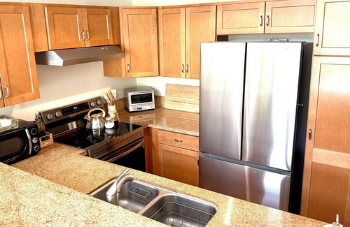 Eastern Malibu Condo | Beachy Malibu Loft - Pool/Tennis/Gym