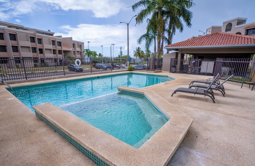 Hucares Apartment | Beachy Vibes, Ocean View with Private Beach Access