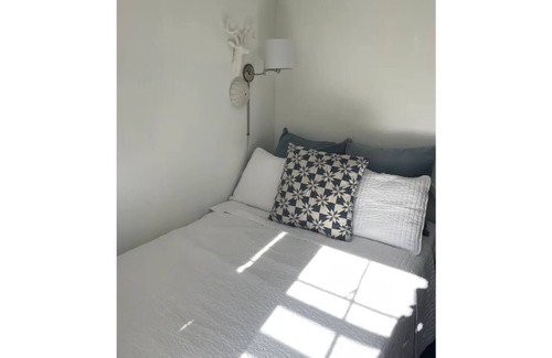 Rockaway Beach Cottage | Beacon Barque ~ Hand built by Oregon ship builder