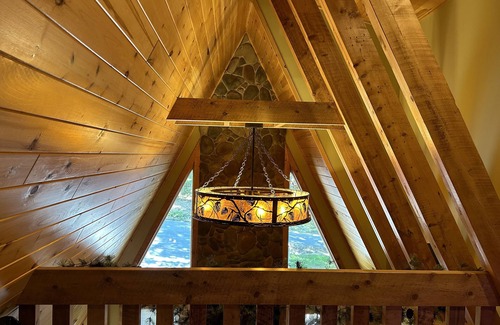 Old Forge House | Bear Creek Lodge: By First Lake, Ride from Cabinn