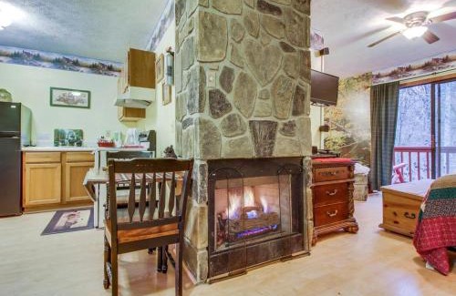 Pigeon Forge Hotel | Bear Hugs