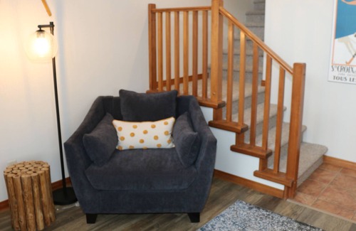 Sun Peaks House | Bear's Den - SKI IN/SKI OUT 3 Bedroom Townhouse