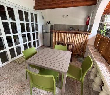 Mare Anglaise Apartment | Beau Bamboo