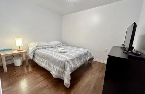 Val-d'Or Apartment | Beau studio 2 chambres