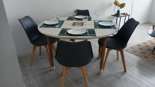 Ascq Apartment | Beau T3 à 5 min du Grand Stade avec parking gratuit