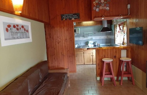 San Carlos de Bariloche Cabin | Beautiful Cabin a few meters from the Lake