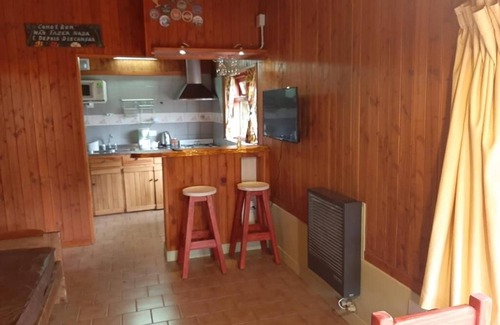 San Carlos de Bariloche Cabin | Beautiful Cabin a few meters from the Lake