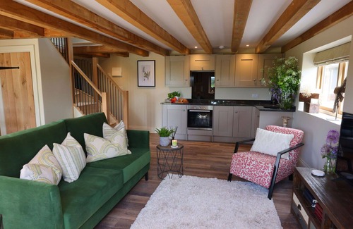 Quedgeley House | Beautiful villa for 2 people with WIFI, terrace and pets allowed