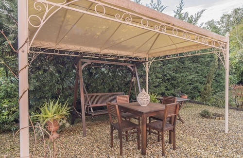 Casalguidi Villa | Beautiful private villa for 6 people with WIFI, A/C, TV and pets allowed
