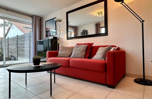 Saint-Brevin-l'Ocean House | Beautiful private villa for 4 guests with WIFI, TV and terrace