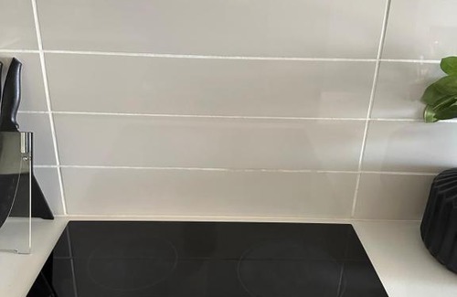 Woodmead Apartment | Beautiful 1 bedroom Waterfall