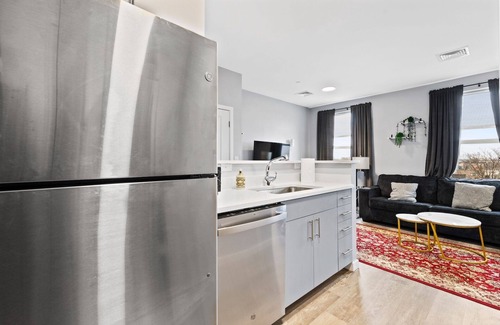 Everett Apartment | Beautiful 1BR Near Encore Boston 2578