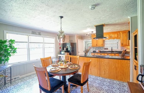 Covington Cottage | Beautiful 2 bdrms 2.5 bthrms Covington cottages.