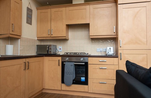 Slough Apartment | Beautiful 2 Bed Apartment