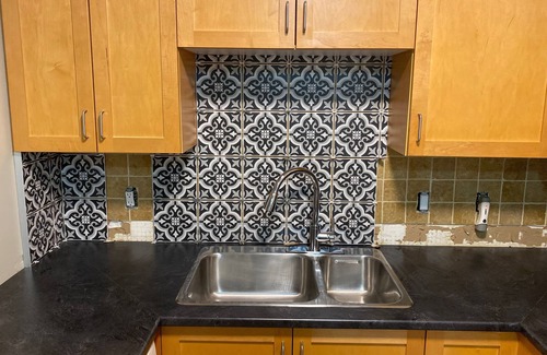 Courtenay Condo | Beautiful 2 bedroom suite @Mt Washington