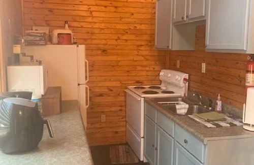 Brainerd Cabin | Beautiful 2 Bedroom + Loft cabin just off the water (Cabin #8)