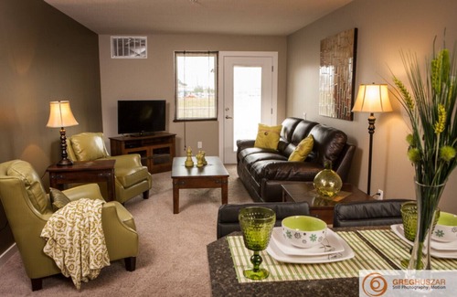 Regina Condo | Beautiful 2 Bedroom Suite - Excellent East Regina Location - Unit 10 STA22-00222