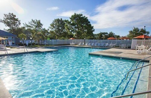 New Bern Apartment | Beautiful 2 bedroom unit at resort, sleeps 6
