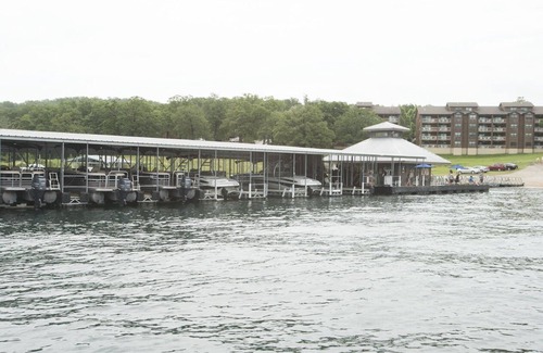 Indian Point Apartment | Beautiful 2 bedroom unit at resort, sleeps 8