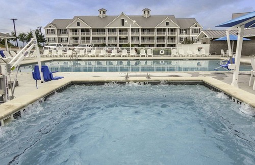 Canyon Lake Apartment | Beautiful 2 bedroom unit at resort, sleeps 6