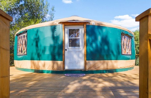 Calabasas House | Beautiful 2BD 2BA plus loft in Calabasas!