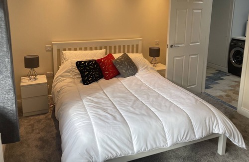 Downpatrick House | Beautiful 3-Bed House in Sunny Killough Down