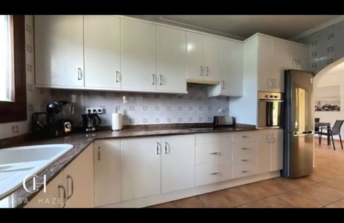 La Empedrola Villa | Beautiful 3 bed villa with pool and mountain view