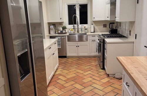 Santa Barbara House | Beautiful 3-bedroom villa, luxurious & comfortable in theheart of Santa Barbara