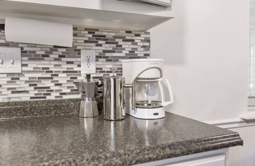 Durham House | Beautiful 3-Bedroom Home with Cozy Ambiance & Convenient Workspaces