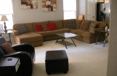 Maricopa House | Beautiful 3 bedroom. Parks, community pool, outdoor living area