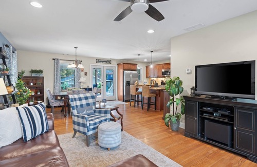 Smyrna House | Beautiful 3 bedroom ranch home in Smyrna near the Braves stadium