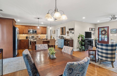 Smyrna House | Beautiful 3 bedroom ranch home in Smyrna near the Braves stadium