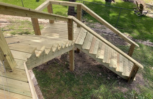 Onalaska House | Beautiful 3 Story Lake Front Home with boat lift!