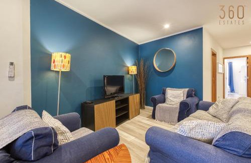 Marsaskala Apartment | Beautiful 3BR designer home with WIFI, AC and Balcony