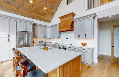 Jackson House | Beautiful 4 BR house - Skiing, Hiking & Golfing - perfect outdoor retreat