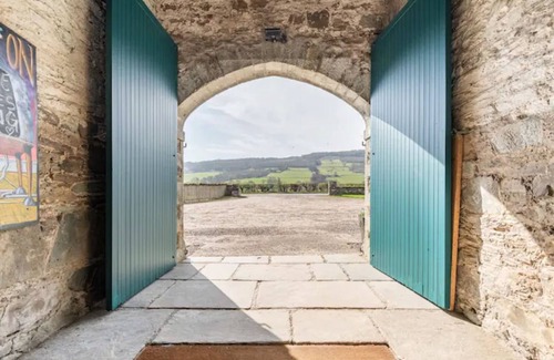 Aberfeldy House | Beautiful 5 Bedroom Steading Conversion in Highland Perthshire