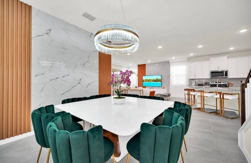 Four Corners Villa | Beautiful 7 Bed Pool Home with Game Room-8923CBD