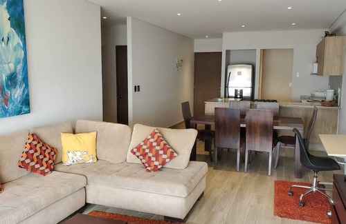 Naucalpan Apartment | Beautiful Apartment W/Gym and Pool