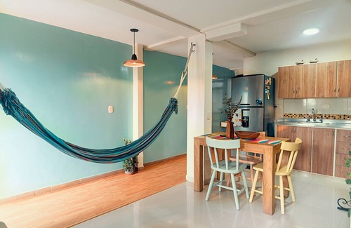 Los Naranjos Apartment | Beautiful and cozy apt in El Poblado!