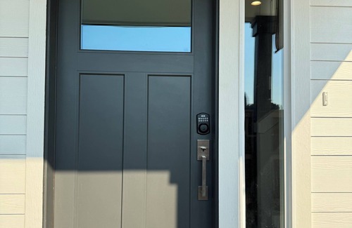 Hazel Dell House | Beautiful and Modern ADU with its own private entrance