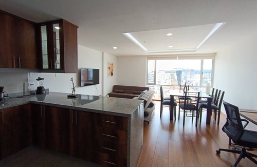 La Carolina Apartment | Beautiful and Spacious APT. 10th floor La Carolina
