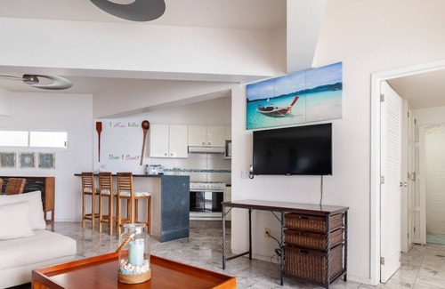 Club Deportivo Apartment | Beautiful apartment in front of the sea (pet friendly)