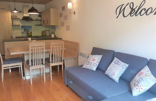 Untertschern Apartment | Beautiful Apartment With Balcony