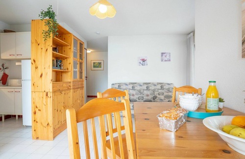 La Petite Motte Apartment | Beautiful apartment for 6 people with WIFI, TV, terrace and pets allowed