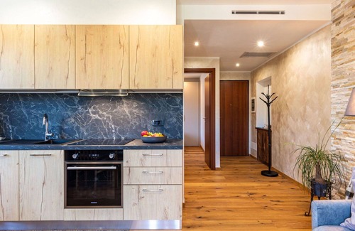 Samolaco Apartment | Beautiful apartment for 3 people with WIFI, A/C and balcony