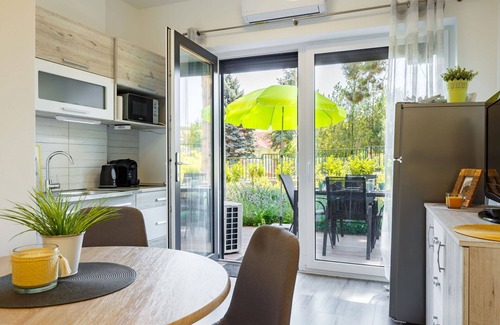 Balatonfoldvar Apartment | Beautiful apartment for 4 guests with pool, WIFI, A/C, TV and terrace