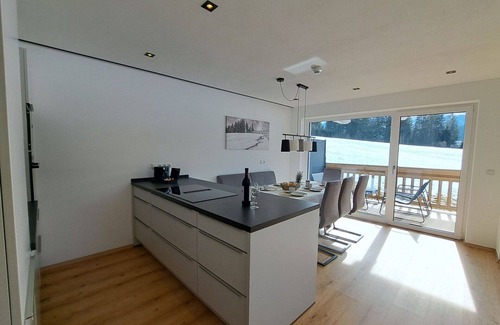 Oberau Wildschonau Apartment | Beautiful apartment for 7 people with WIFI, TV and balcony