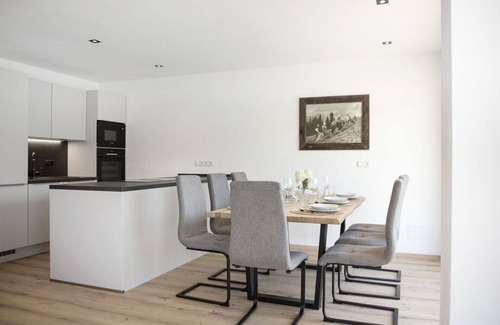Oberau Wildschonau Apartment | Beautiful apartment for 7 people with WIFI, TV and balcony