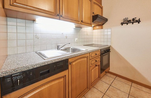 Granges Apartment | Beautiful apartment for 8 guests with WIFI, TV, balcony, pets allowed and panoramic view