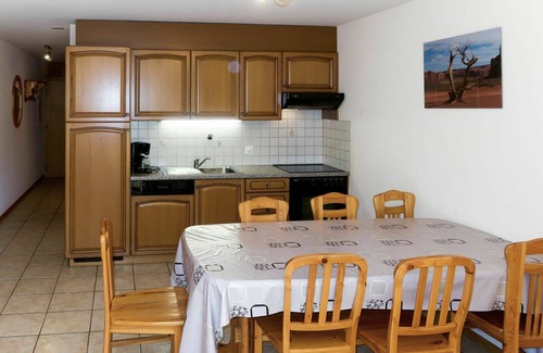 Granges Apartment | Beautiful apartment for 8 guests with WIFI, TV, balcony, pets allowed and panoramic view